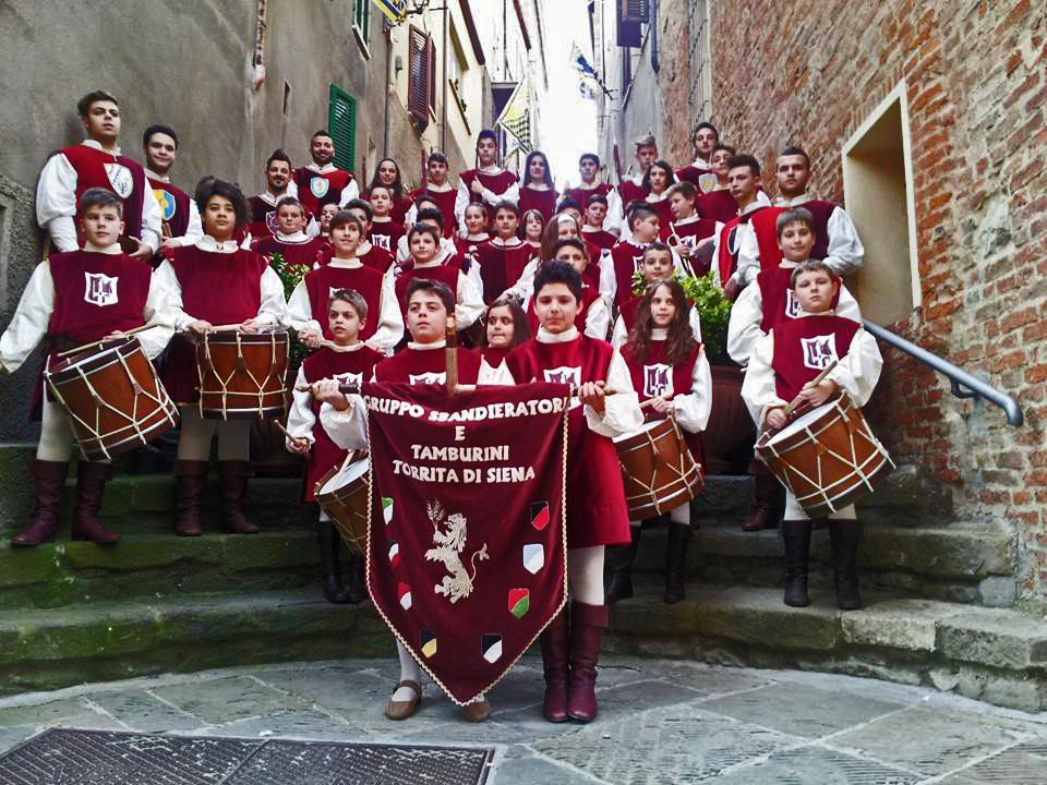 Esibizione tamburini